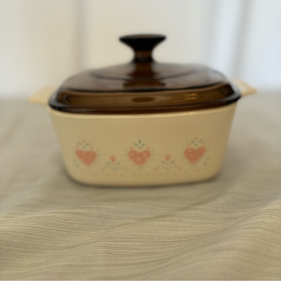 Corning Ware A-1 1/2-B w/tint lid Forever Yours Hearts Design 1.5L Casserole - Picture 10 of 12